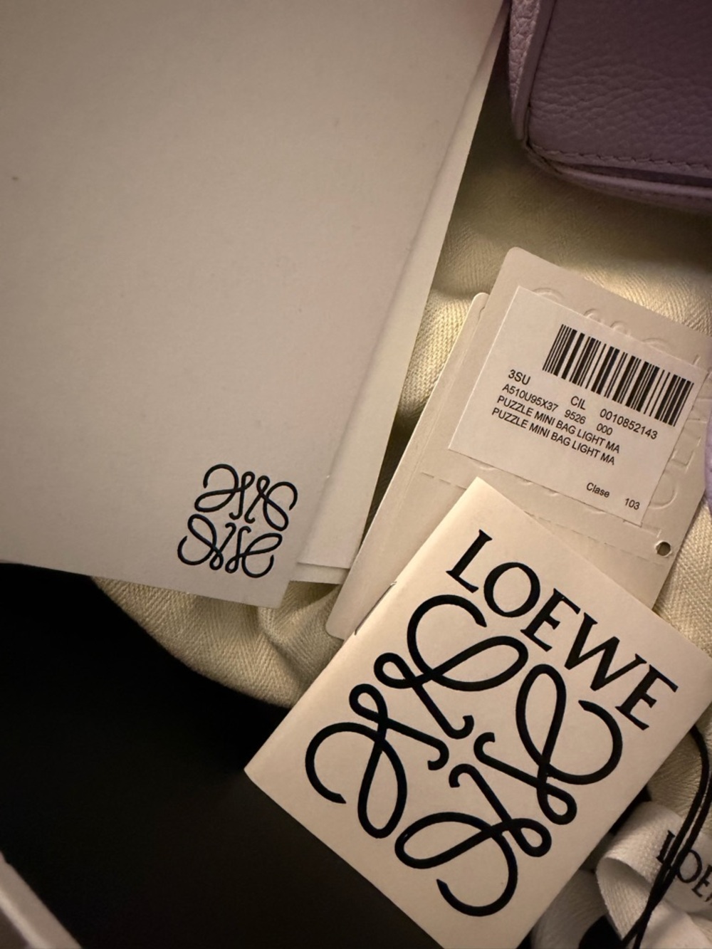 Loewe Puzzle Mini Crossbody Bag in Lilac - Picture 3 of 11